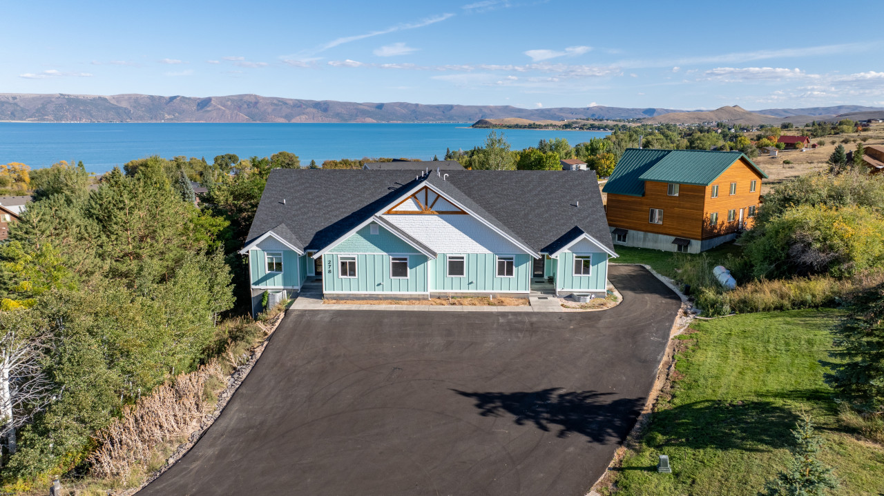 Monster of a House with theater, courts, hot tub, & more! 6