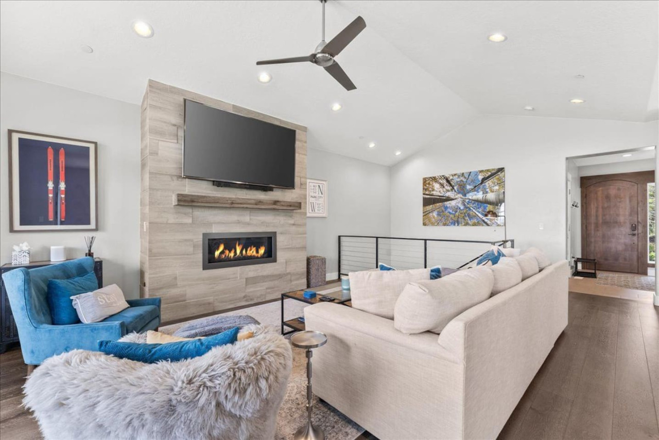 Perfect location! Come and see