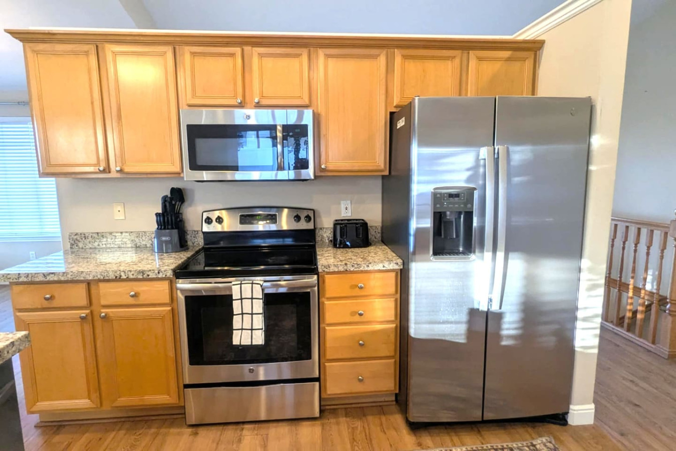 Best Location for Everything. Brand new in Draper! 5