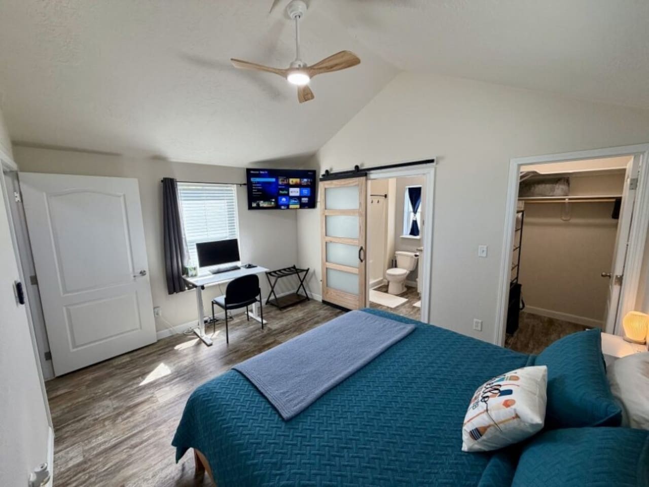 The Bungalow – Escape, Explore, Enjoy