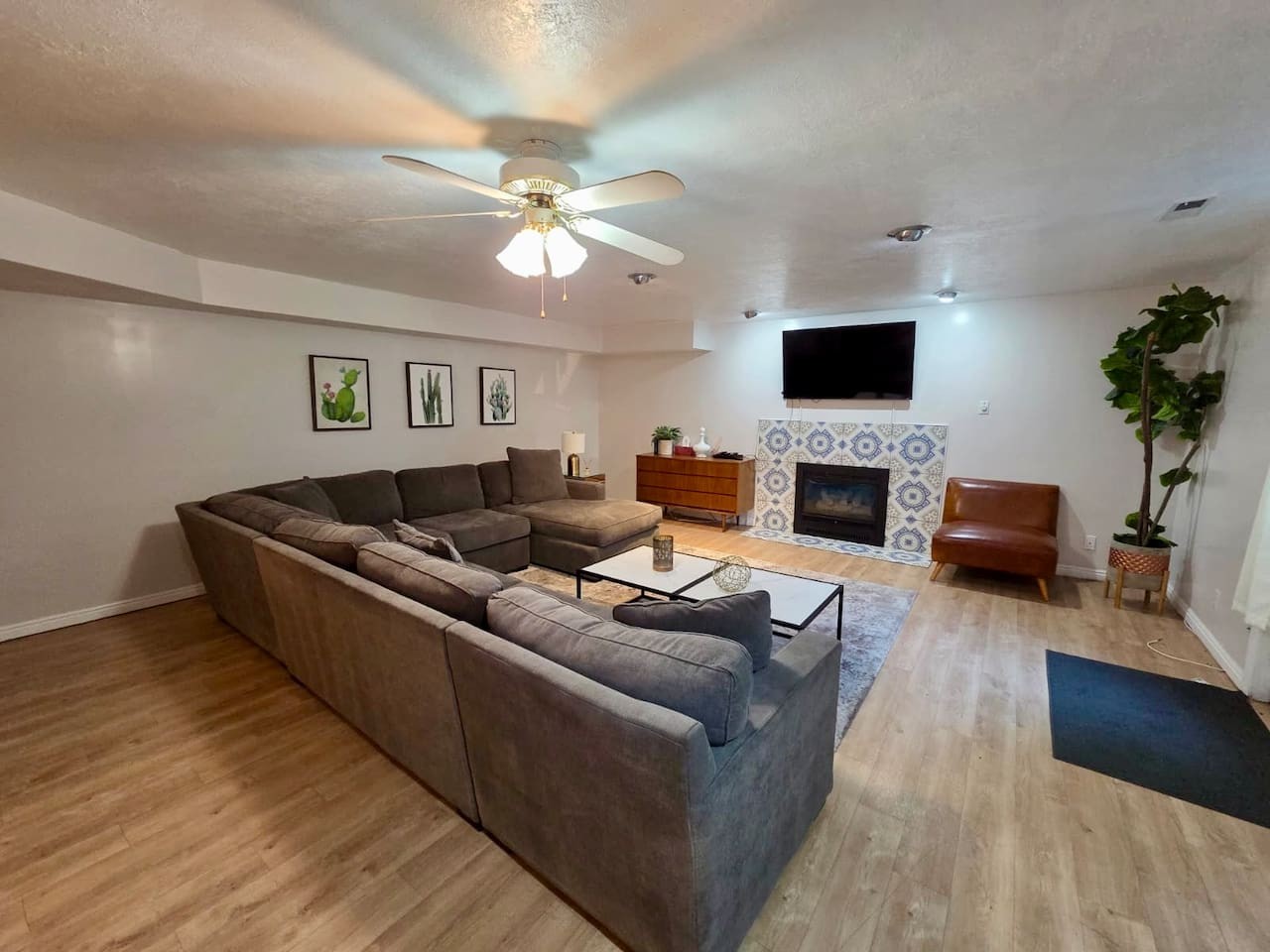 2BR Retreat | 15 Min to Downtown, 20 Min to Ski 3
