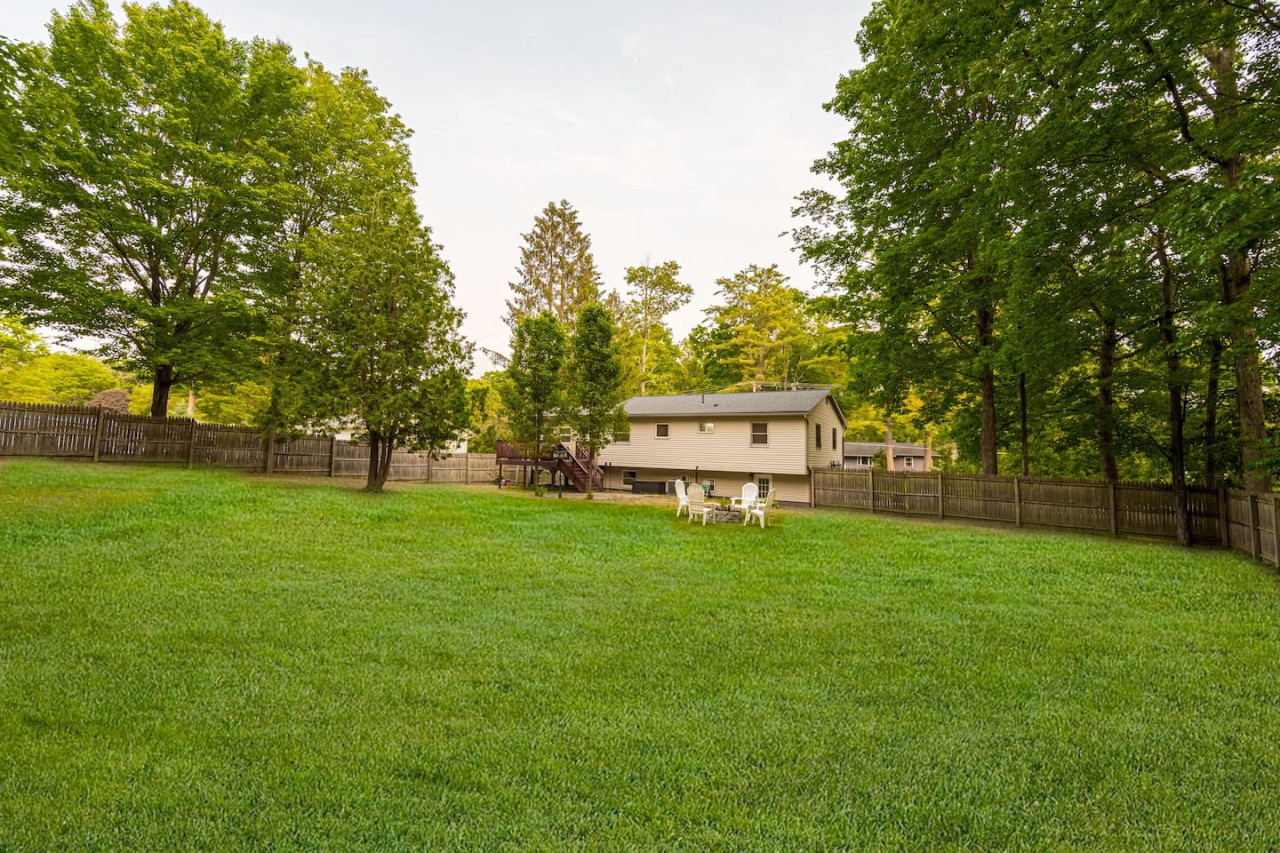 76 Tamarack