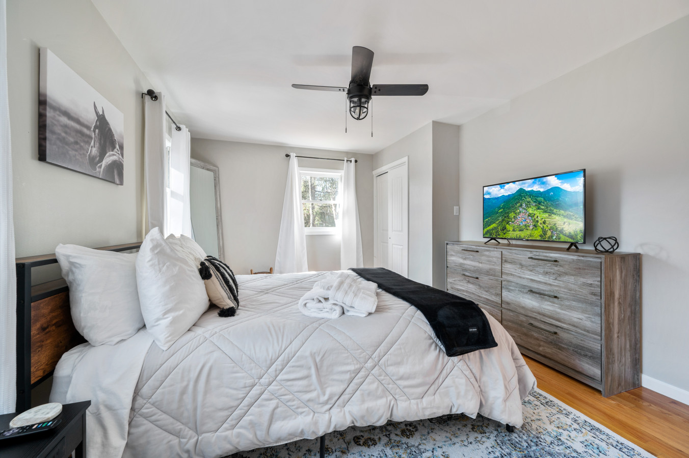 76 Tamarack