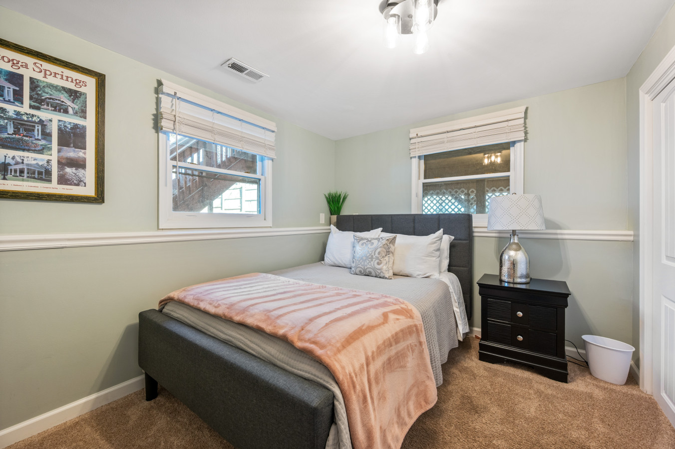 76 Tamarack