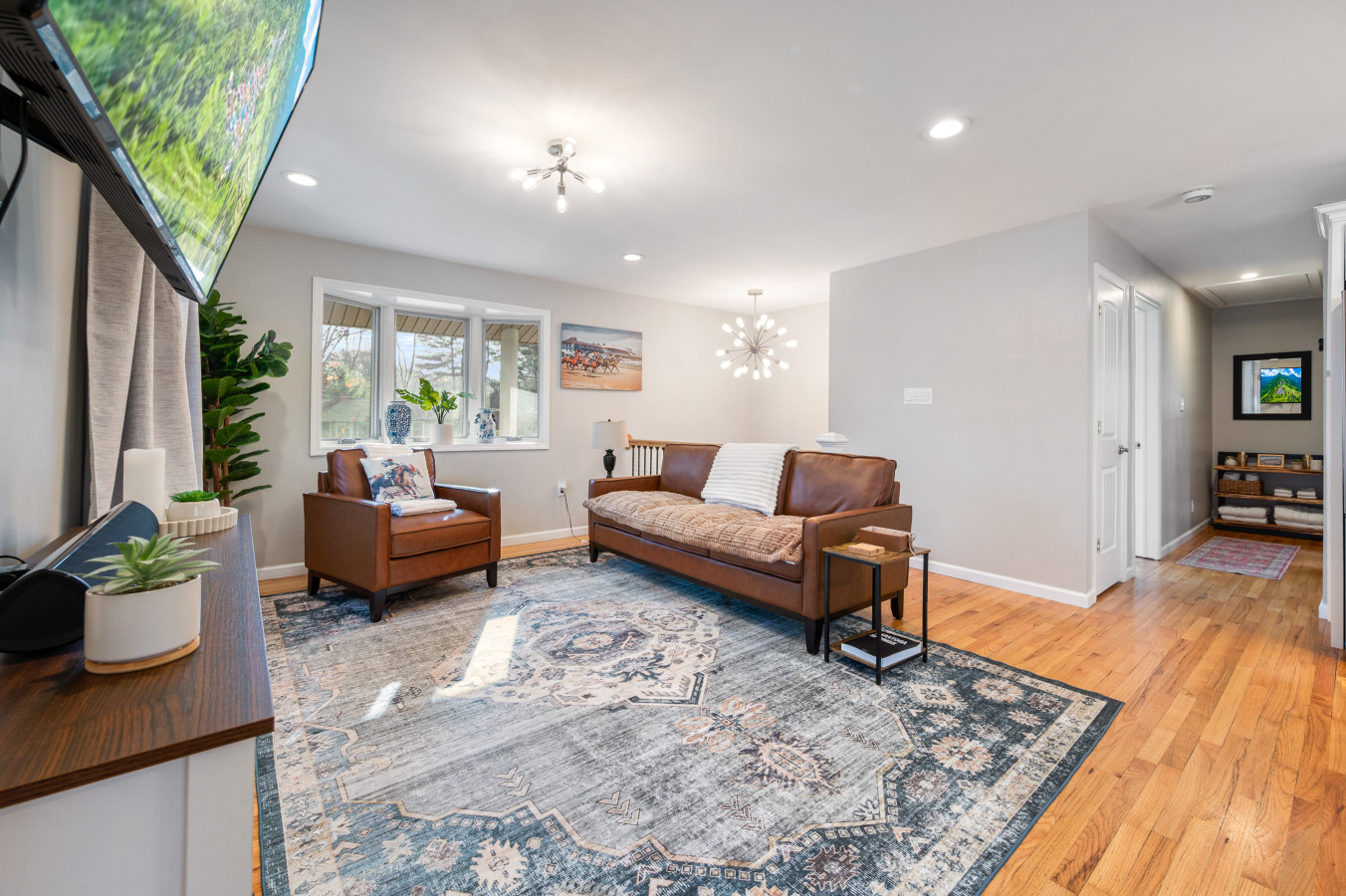76 Tamarack