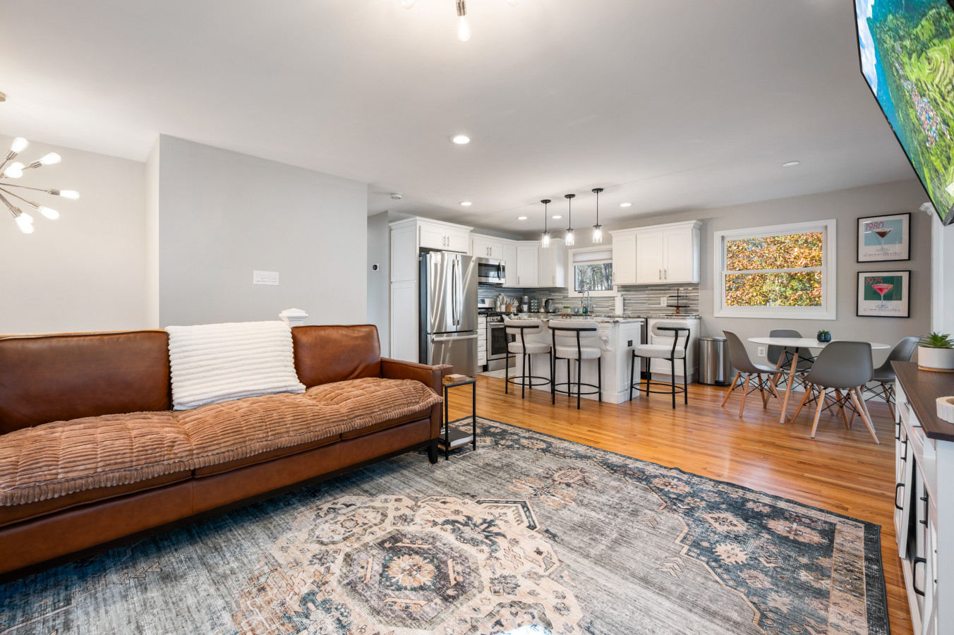 76 Tamarack