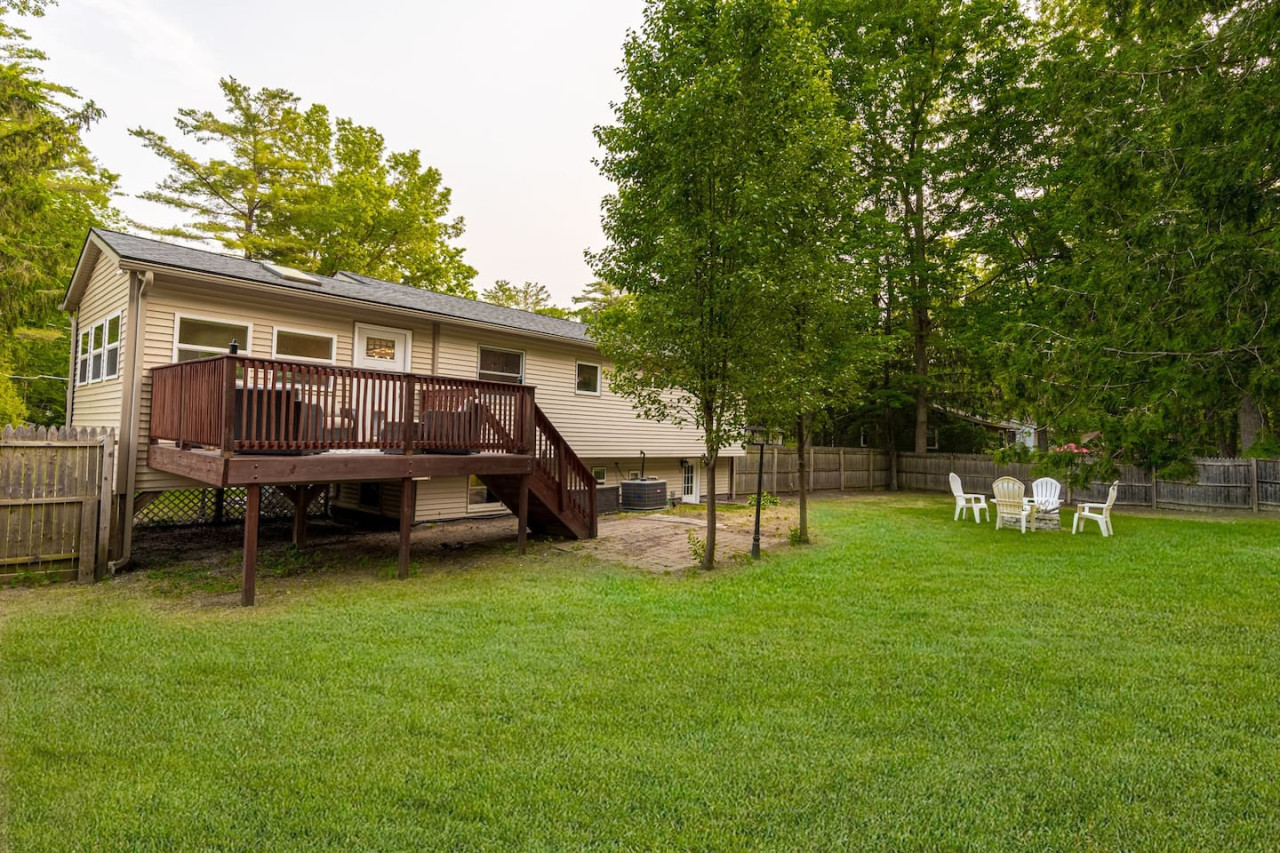 76 Tamarack