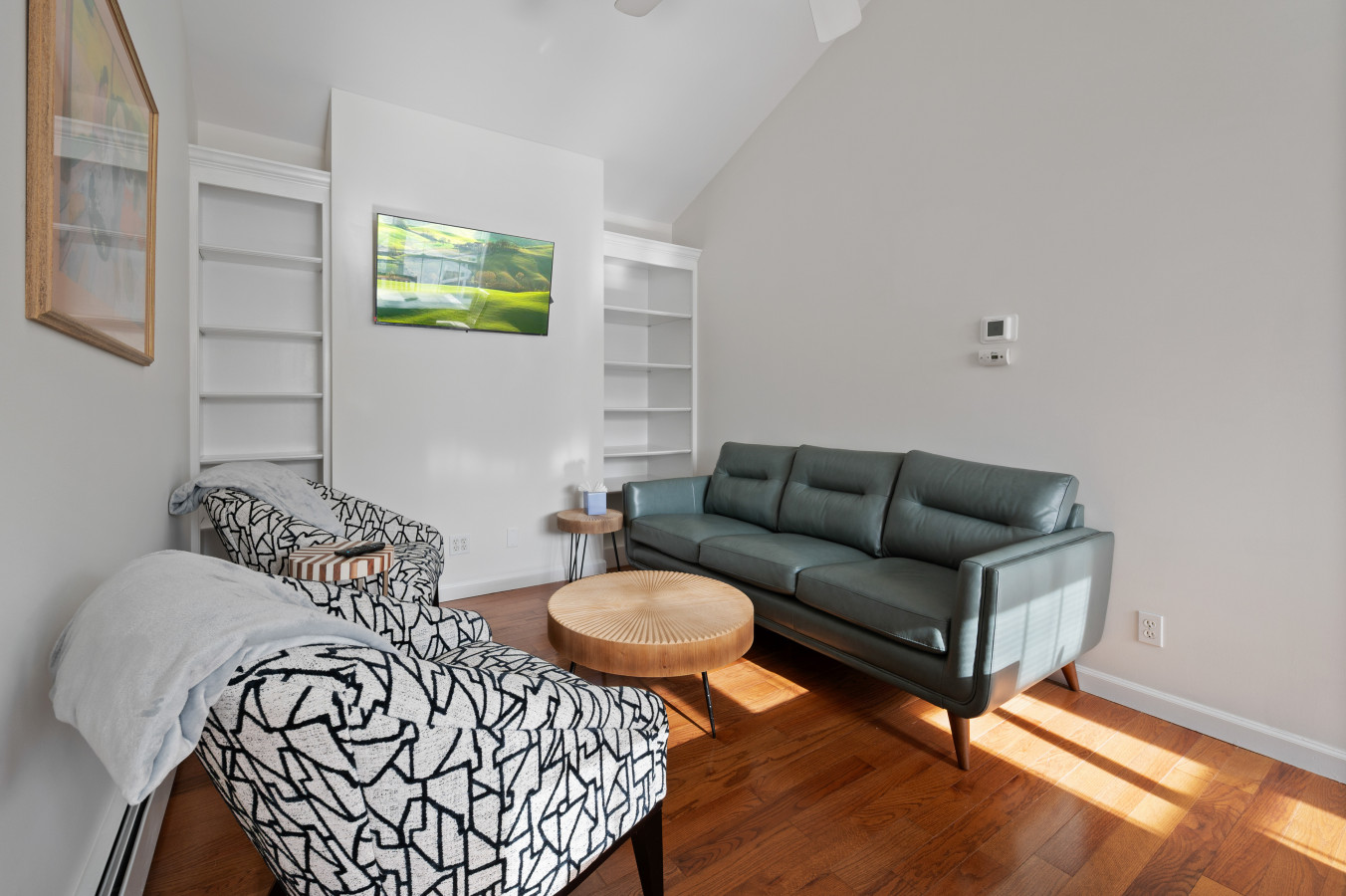 3 Salem Apt B