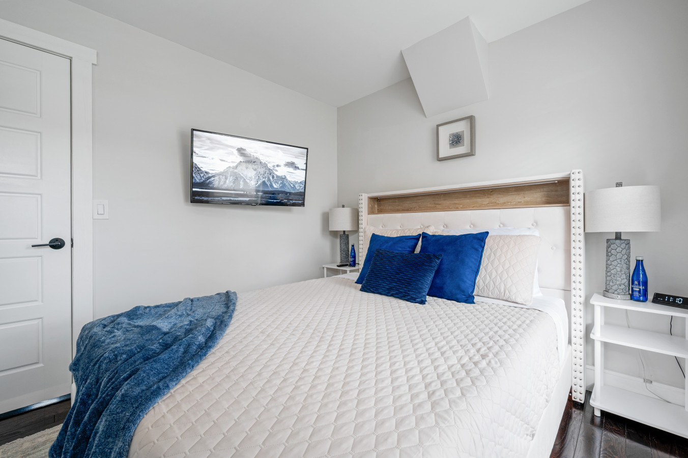 14 Thomas Apt 1