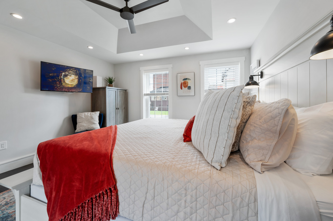 14 Thomas Apt 1