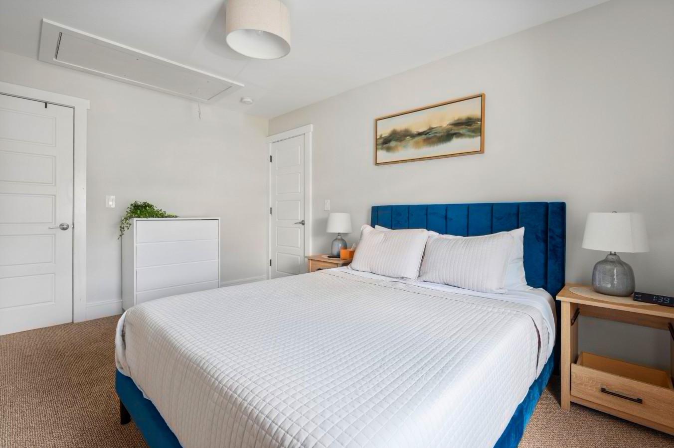 14 Thomas Apt 2