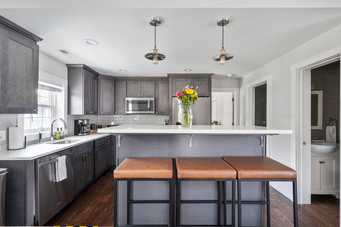 14 Thomas Apt 2