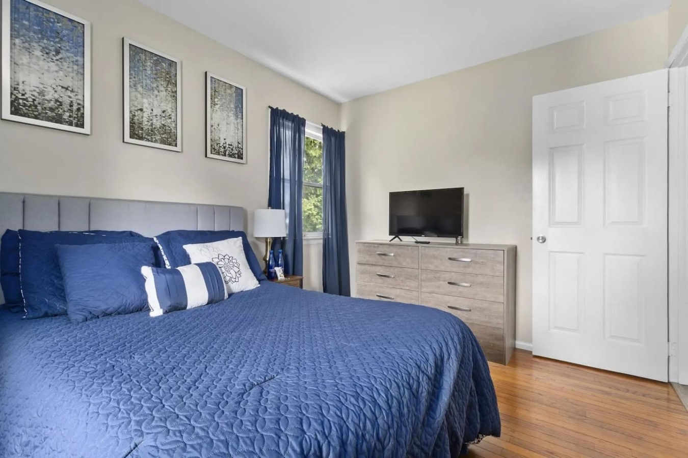 1/4 Mile to Track | Outdoor Hot Tub | Modern 5BR