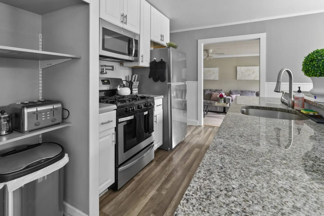 1/4 Mile to Track | Outdoor Hot Tub | Modern 5BR