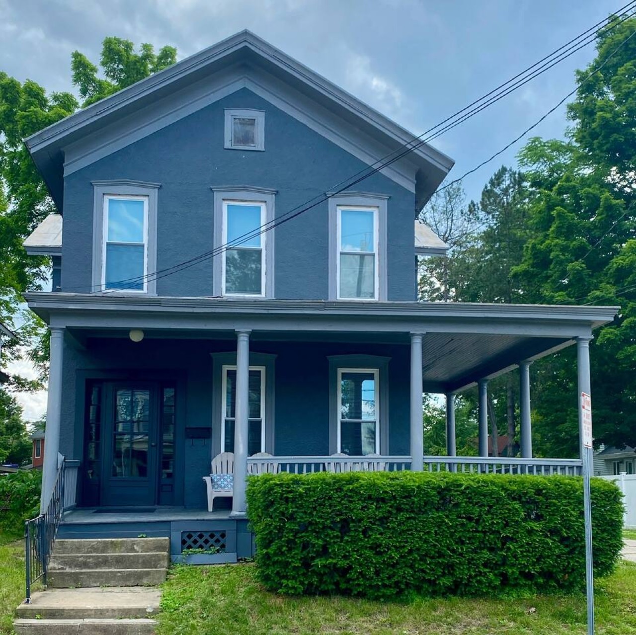 5BR 3 Bath | Walk to Track | Hot Tub, Sleeps 16