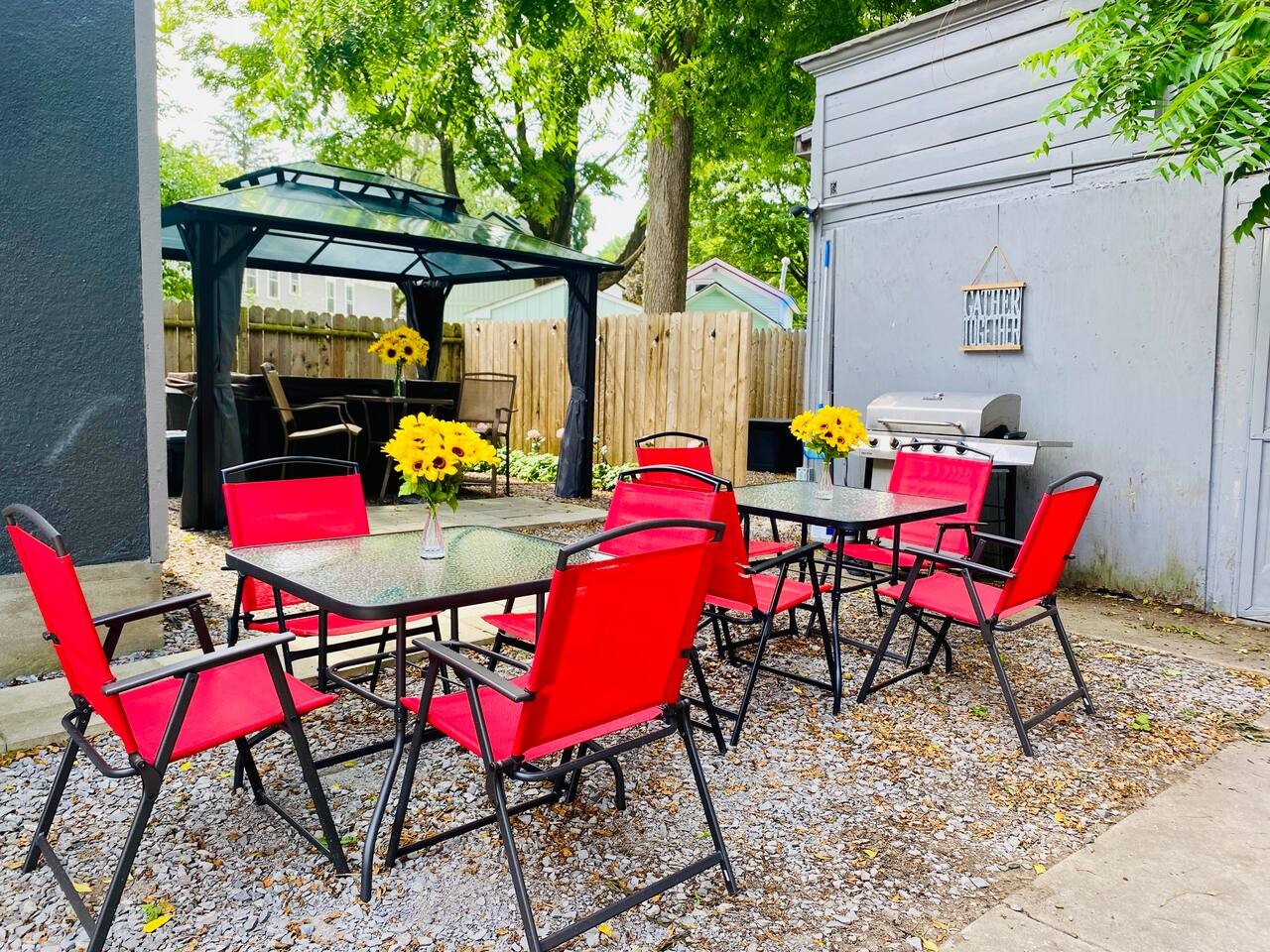 5BR 3 Bath | Walk to Track | Hot Tub, Sleeps 16