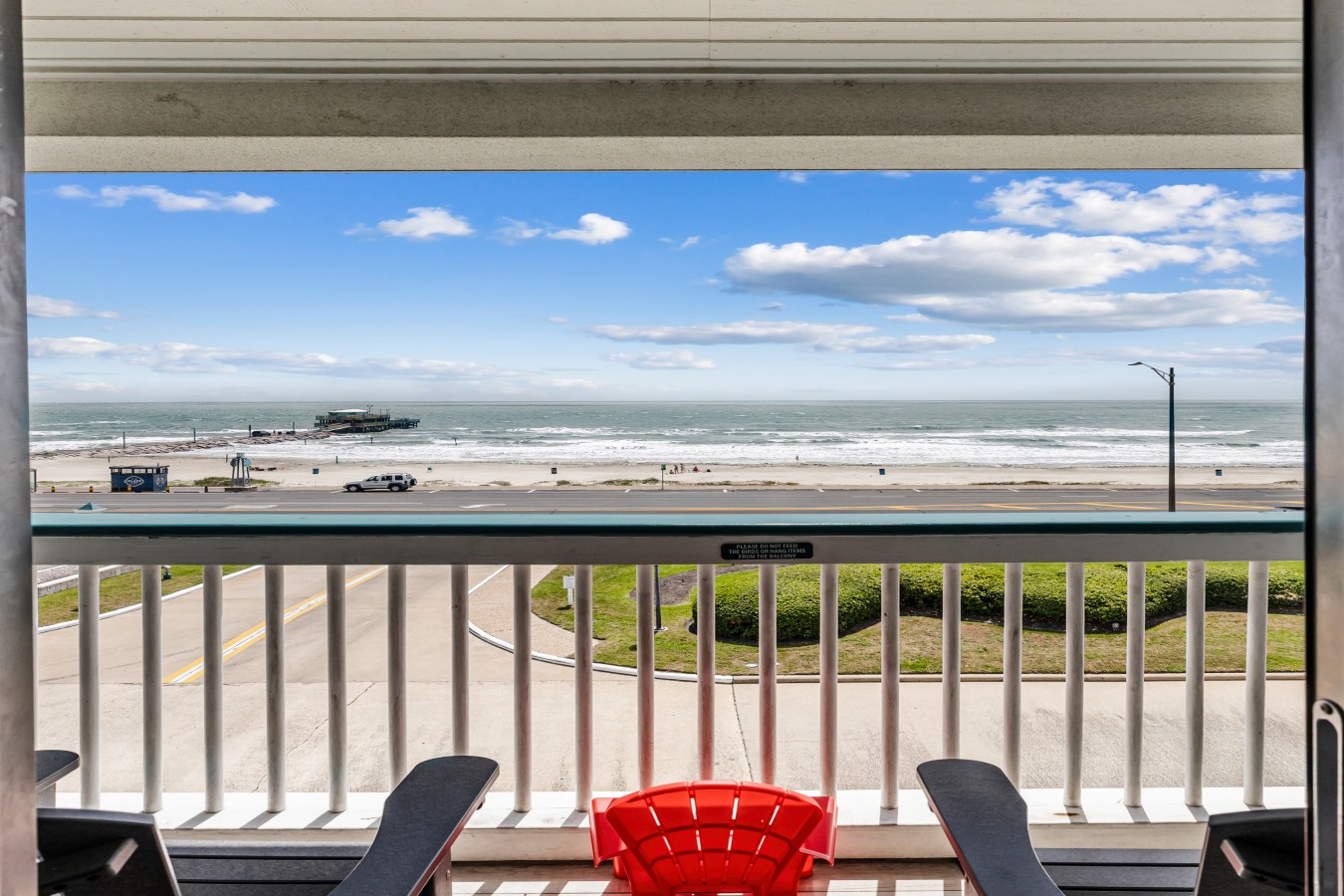 Beachfront View | Top Floor| Heated Pool| Luxury