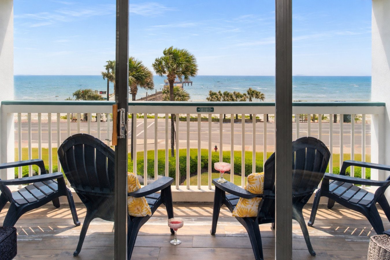 Beachfront Serenity (Casa Del Mar #304)