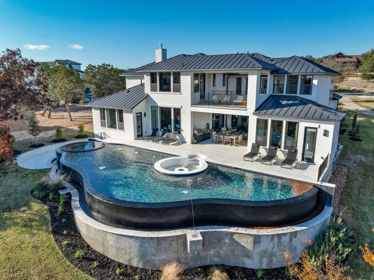 Luxury Lake Travis Home - Heated Pool/Hot tub/Theater/Gameroom | Photo 2