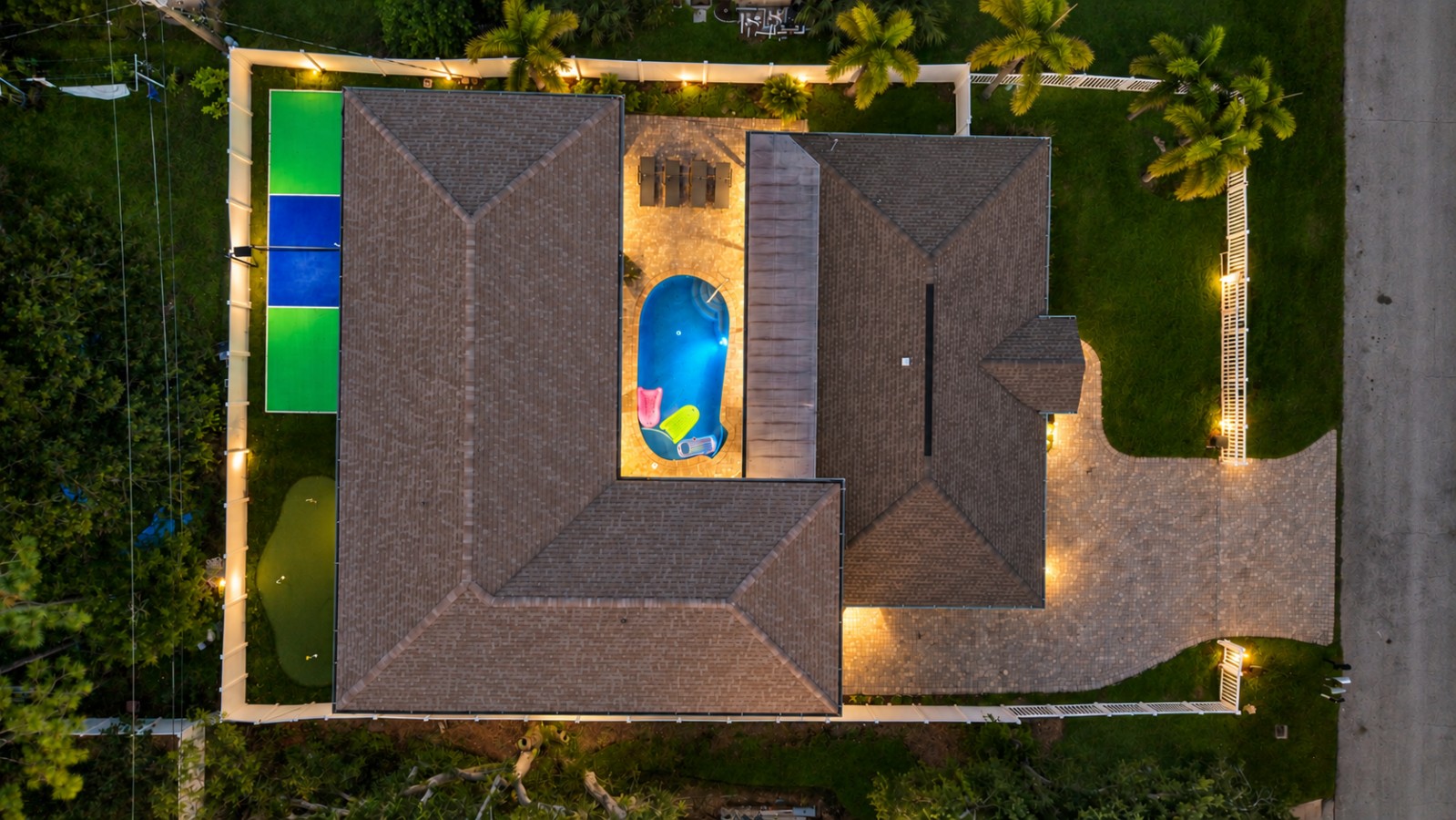 Game-Day Mansion | Pickleball, Arcade, Pool