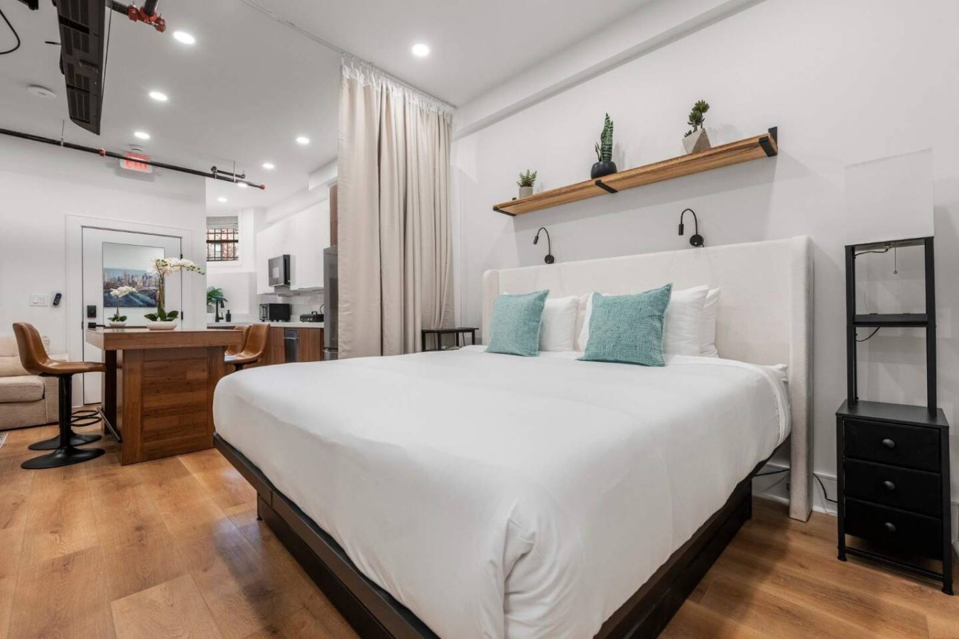 The Urban Hideout Loft: Sleeps 4 | Private Entrance - 波士頓, MA