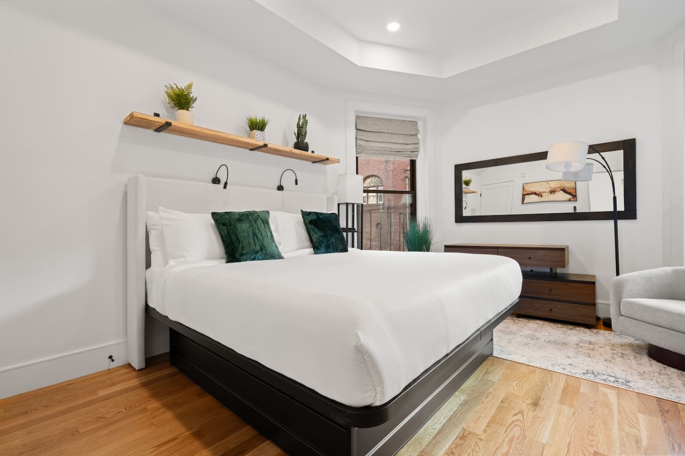 Trendy 2br Plus Family Getaway | Suite 4 - Boston, MA
