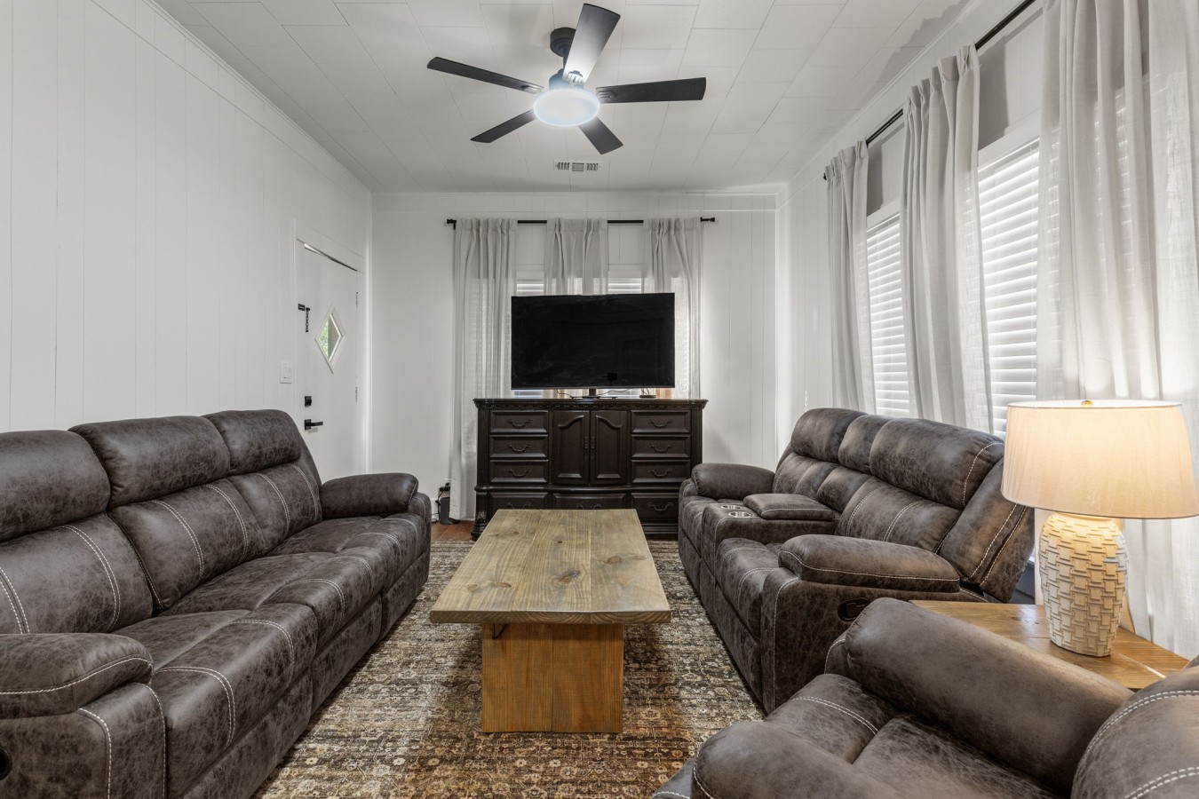 Electra at 08 Cozy 2BR Home — photo 5