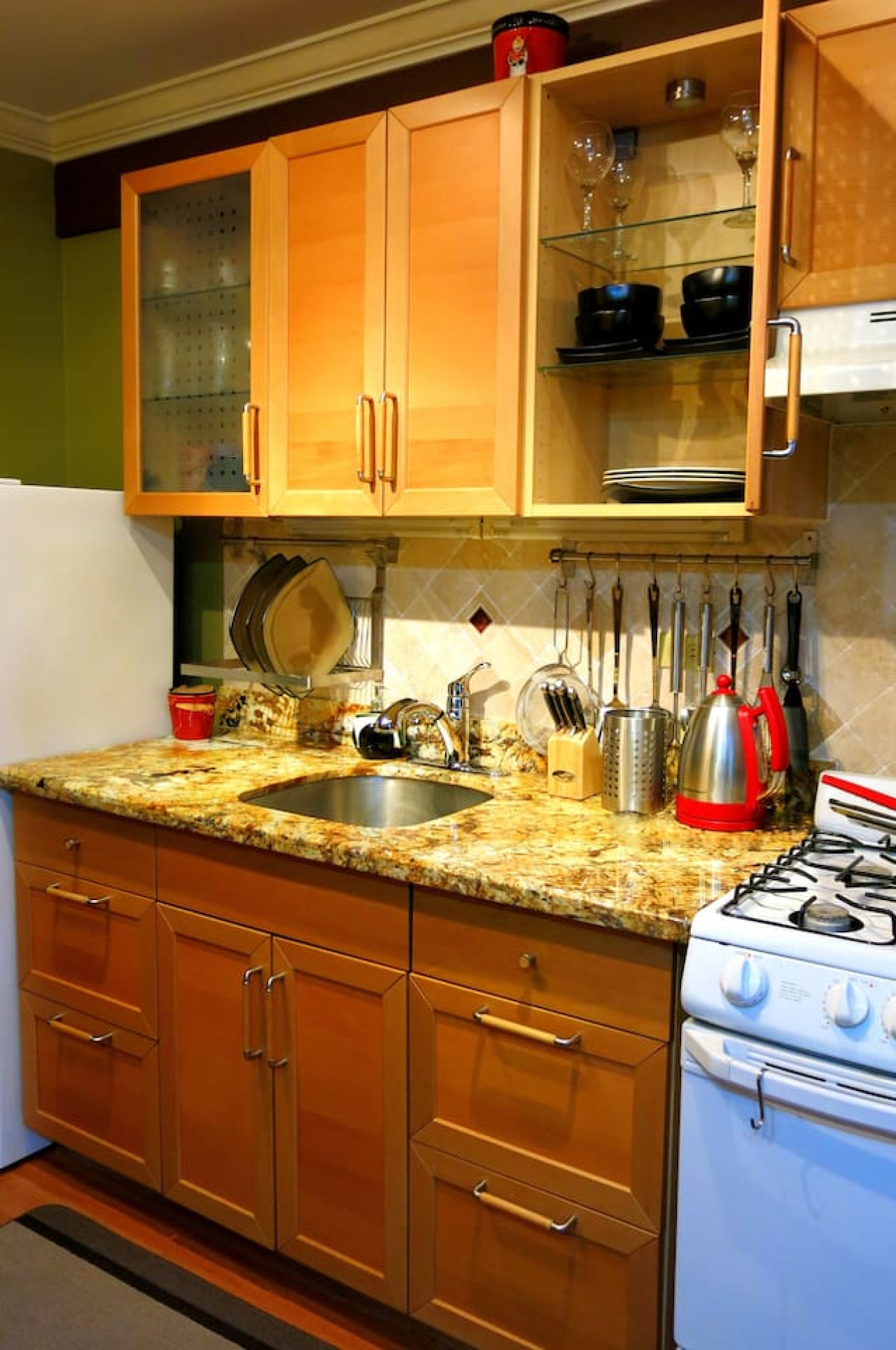 Stylish 1-BR w/Pool in Jamaica's Golden Triangle 5