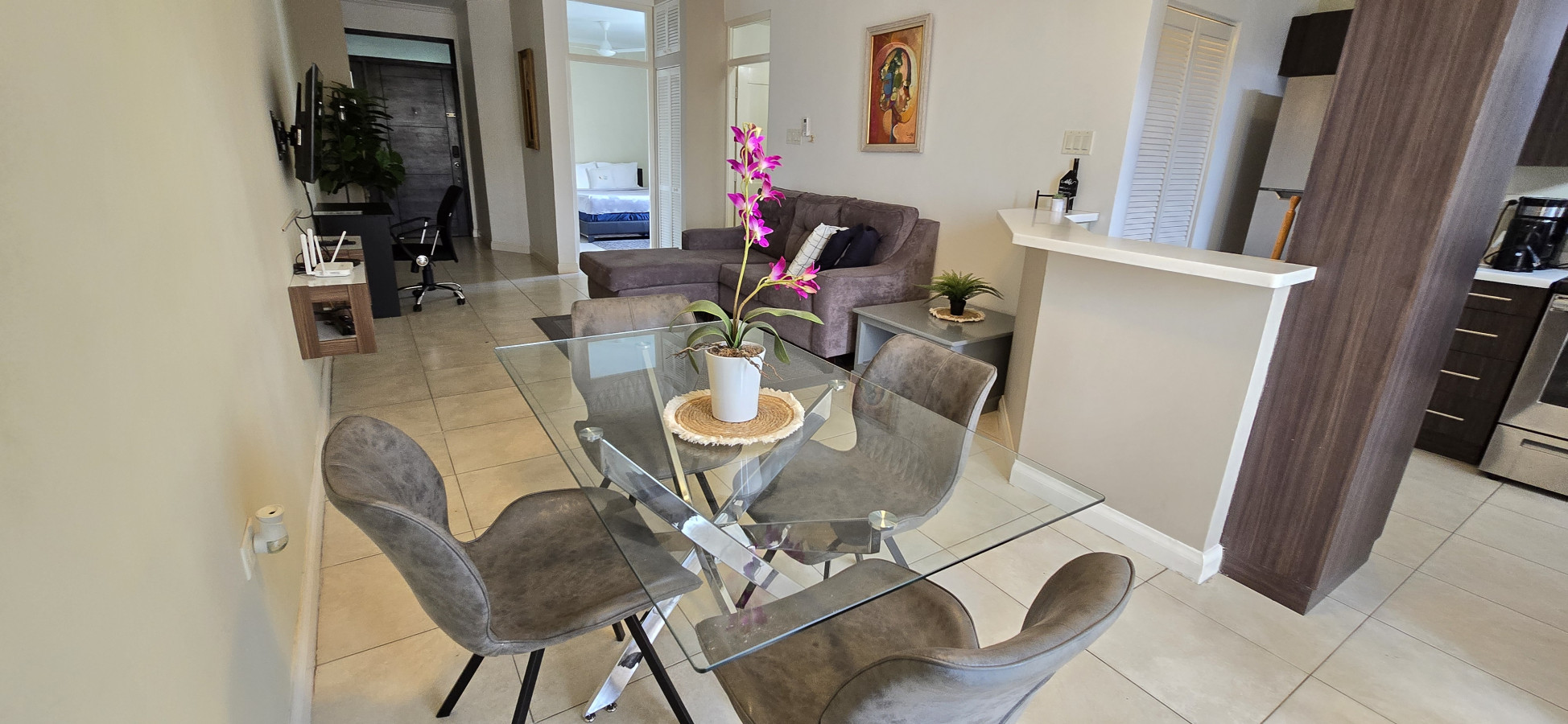 Choose To Be Happy @ Brompton #38 [1-Bedroom w/ Pool]