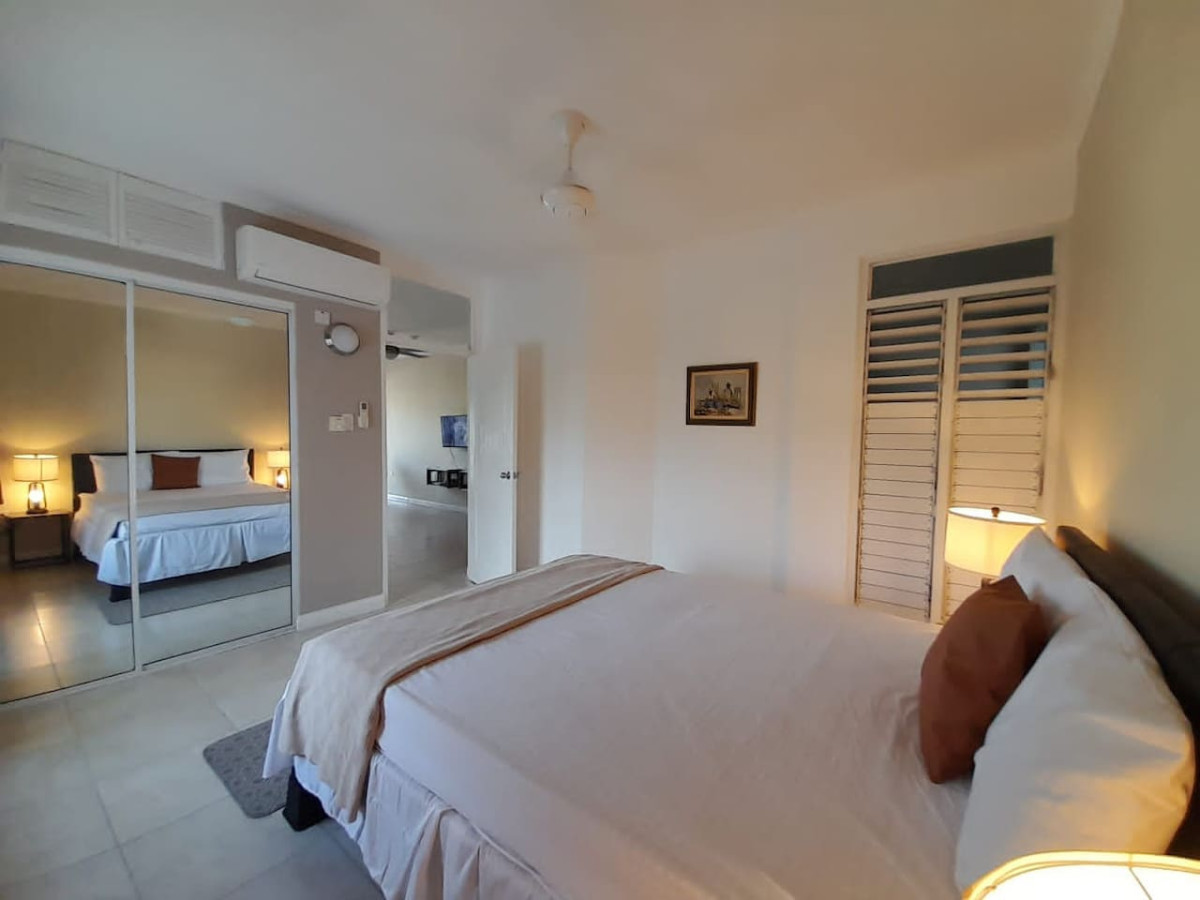 Choose To Be Happy @ Brompton #38 [1-Bedroom w/ Pool] 4
