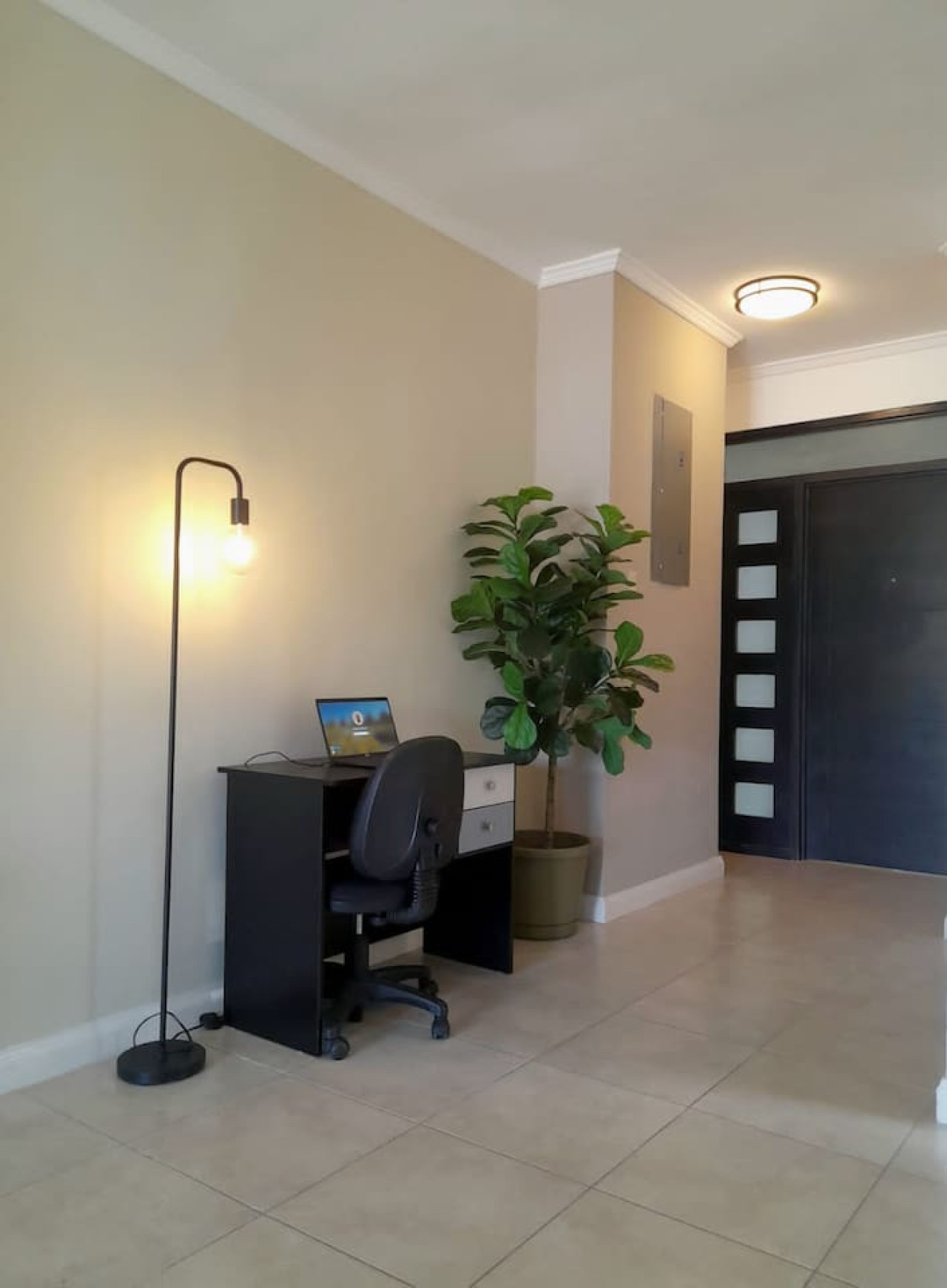 Choose To Be Happy @ Brompton #38 [1-Bedroom w/ Pool] 5