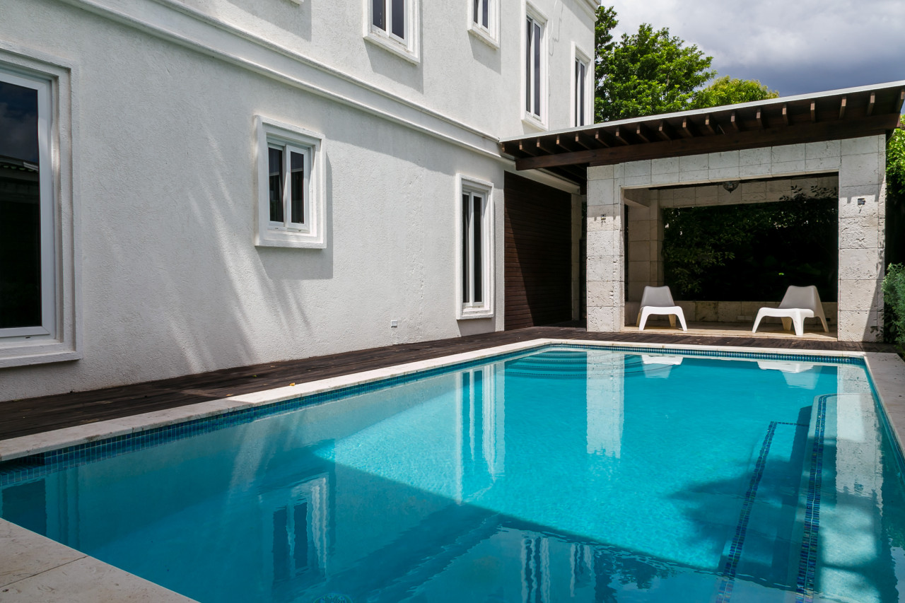 Choose To Be Happy @ The GAIA [2-Bedroom w/ Pool] 4