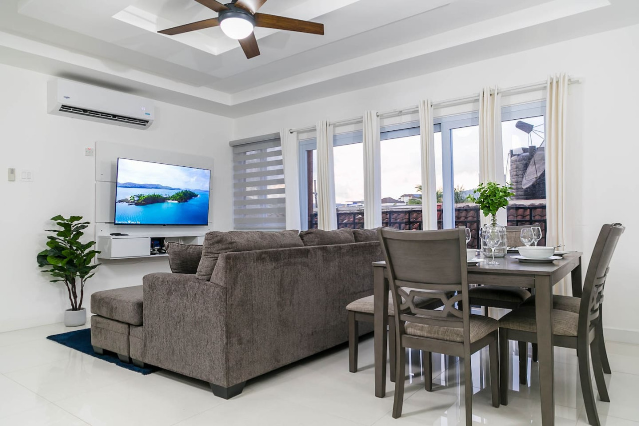 Choose To Be Happy @ Twenty 2A #201 & #203 [2-Bedroom w/ Pool] 5