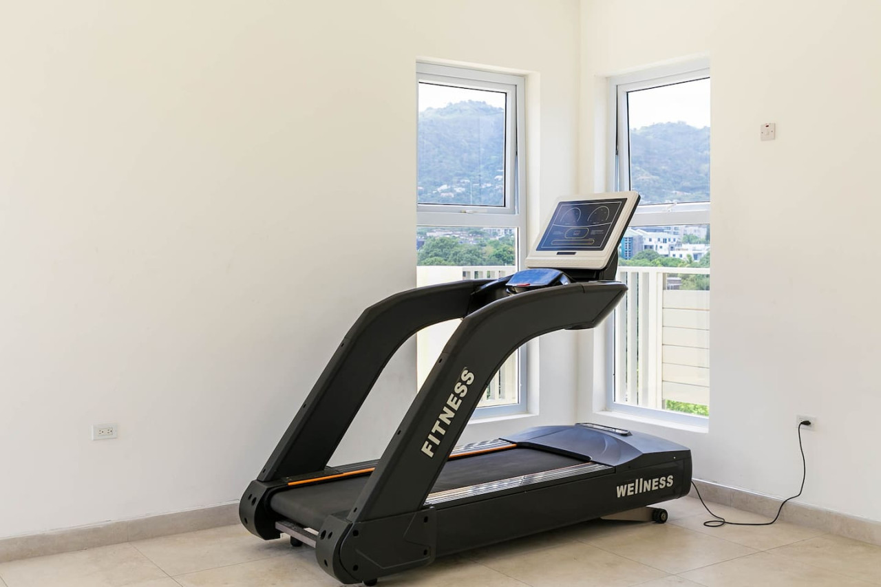 Choose To Be Happy @ Twenty 2A #201 & #203 [2-Bedroom w/ Pool] 6