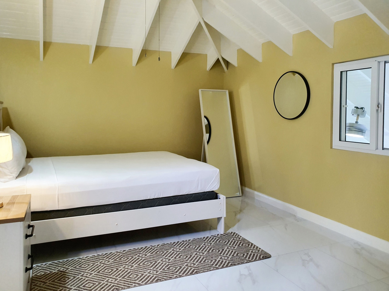 Choose To Be Happy @ The Seville #C4 [2-Bedroom] 4