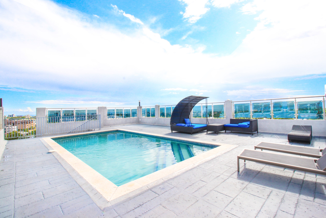 CTBH @ SkyView Calming Seas & Retro Chic