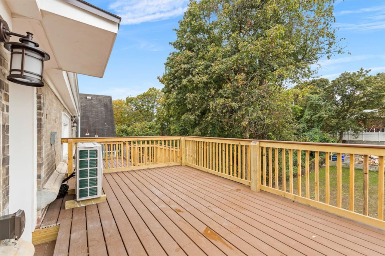 Relax in our charming balcony, perfect for enjoying fresh air and peaceful outdoor moments