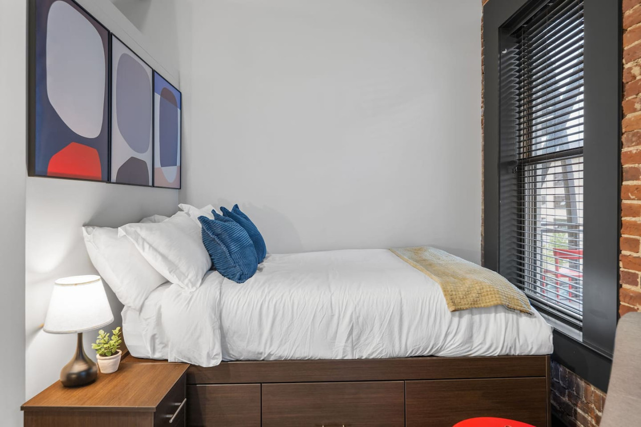As you lie back on the queen bed, you are surrounded by elegant decor and a soothing color palette that calms the senses.