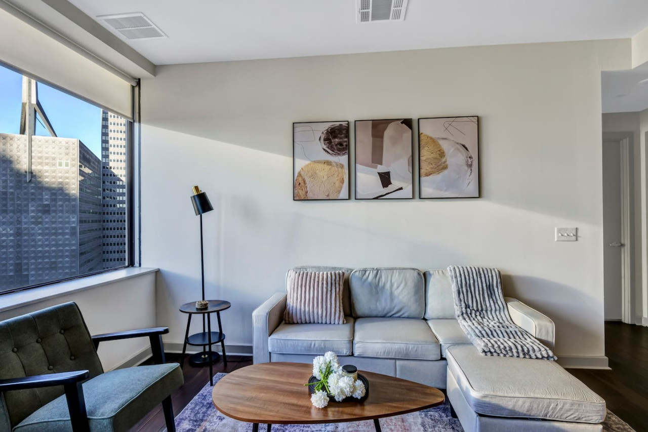 As you take a seat in the living room, the comfortable furniture and tasteful design make it easy to unwind.