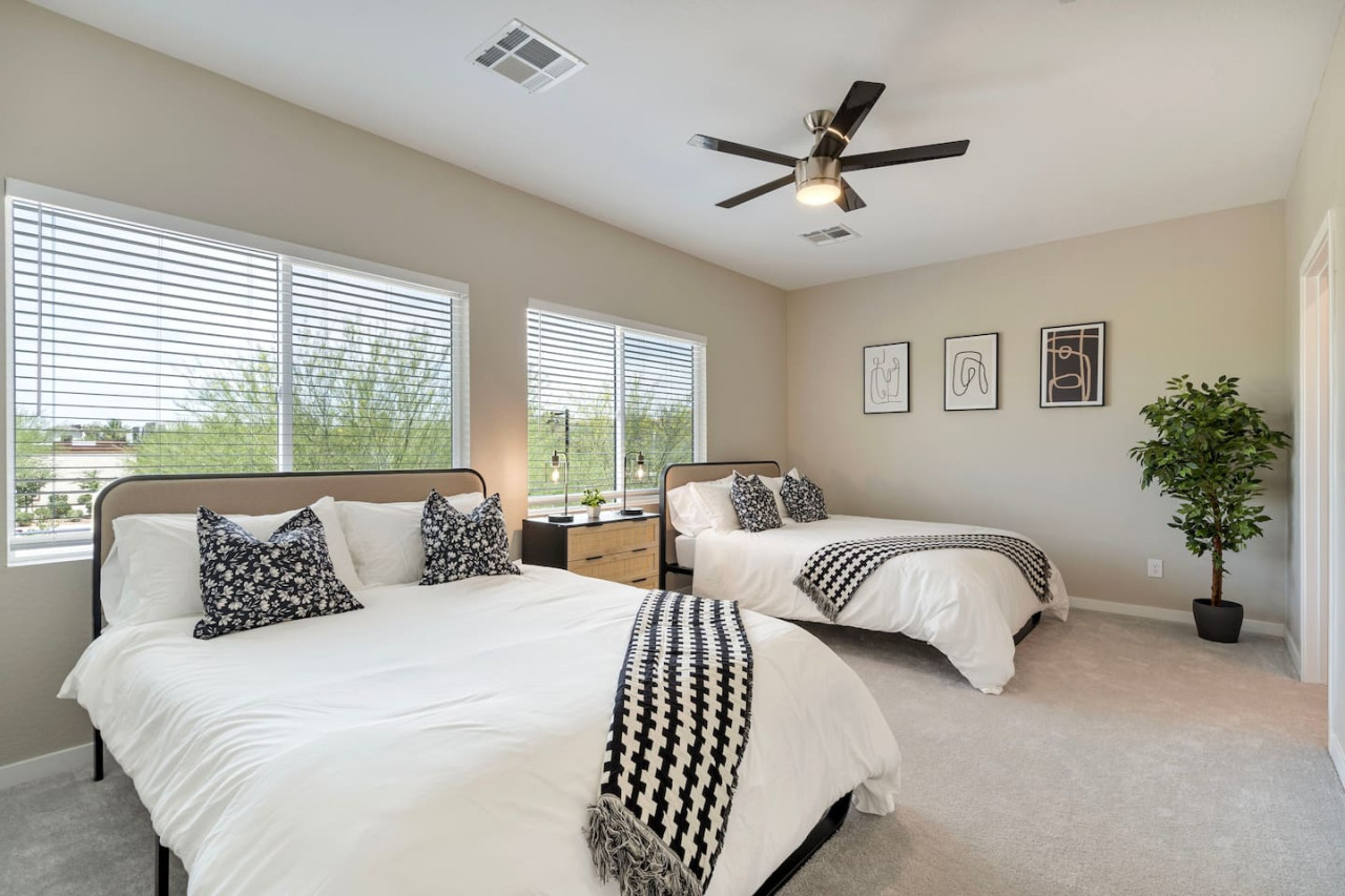 As you lie back on the queen bed, you are surrounded by elegant decor and a soothing color palette that calms the senses.