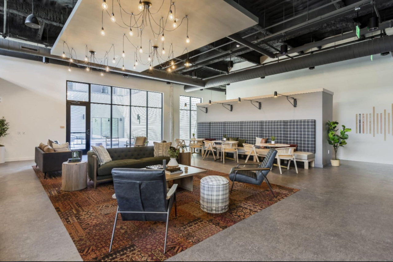 A beautiful space for creating beautiful memories with your friends or loved ones!