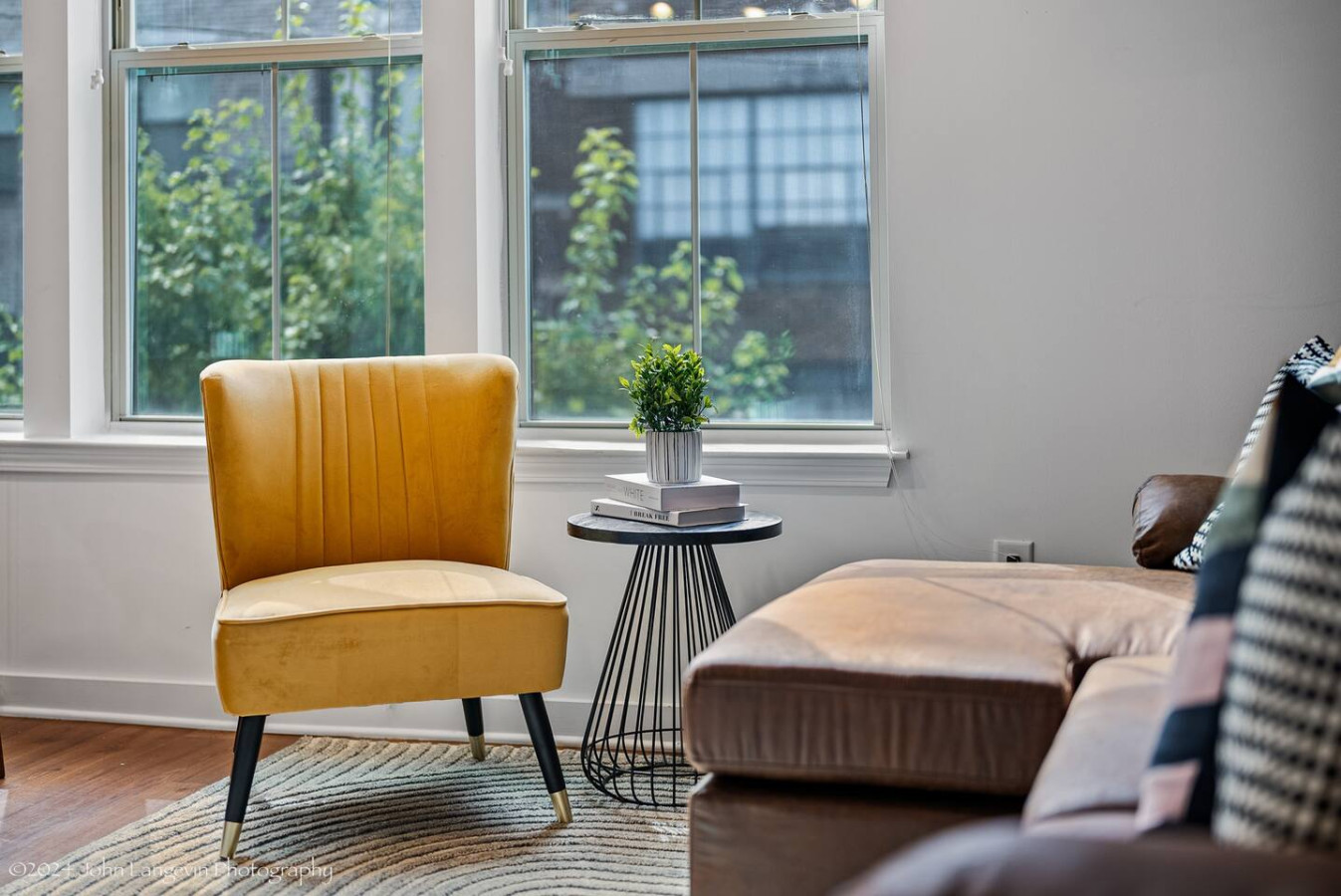 As you take a seat in the living room, the comfortable furniture and tasteful design make it easy to unwind.
