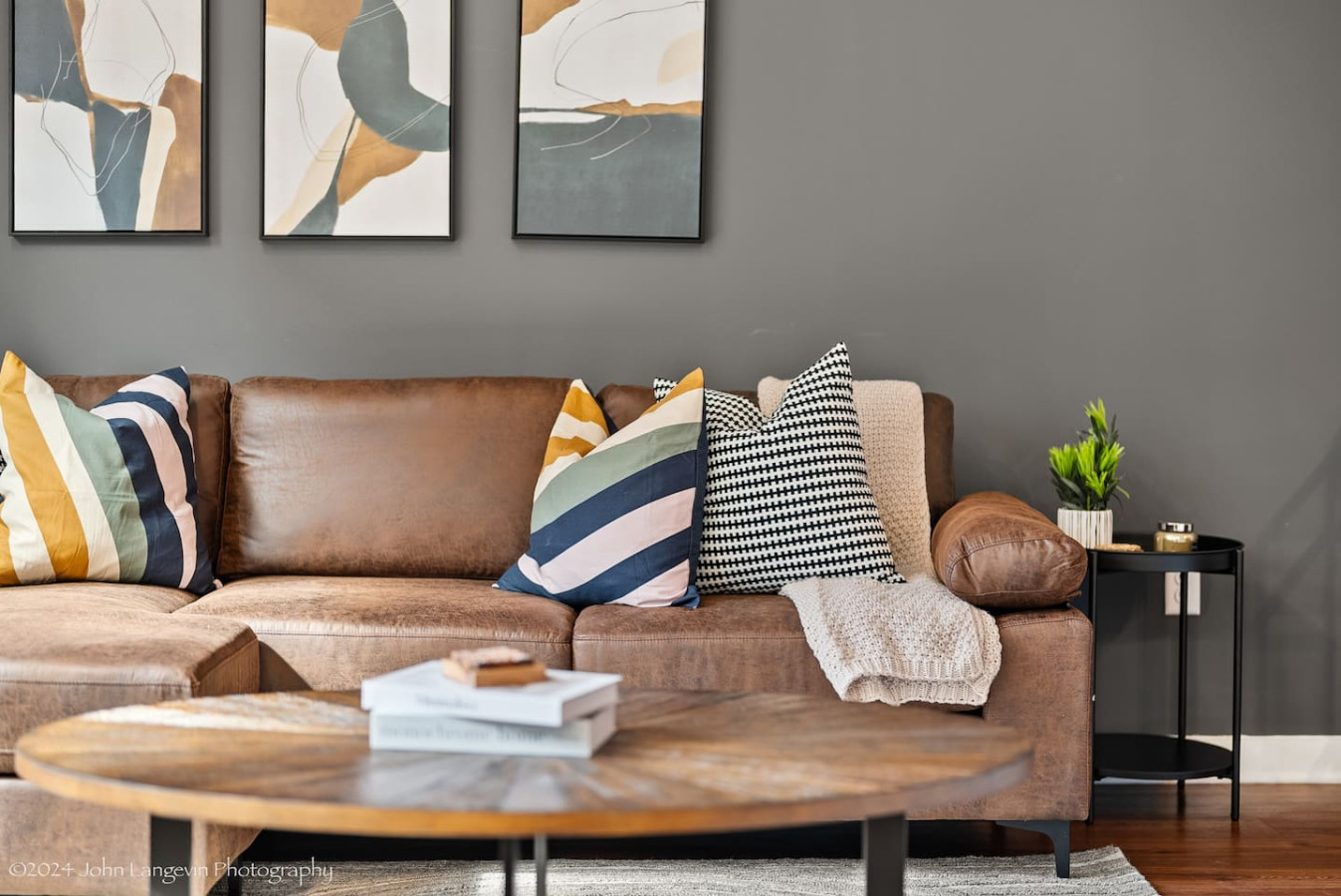 As you take a seat in the living room, the comfortable furniture and tasteful design make it easy to unwind.