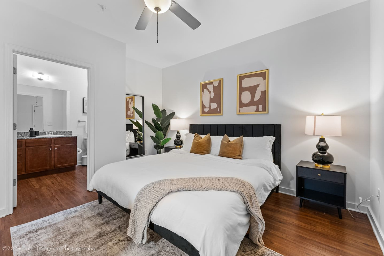 Stylish 1 Bed, 1 Bath Apartment Downtown Memphis