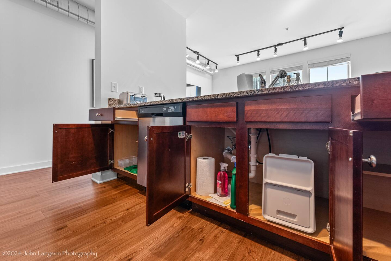 Fully equipped kitchen with all the tools you need for a perfect culinary experience. Enjoy the convenience of having everything at your fingertips!