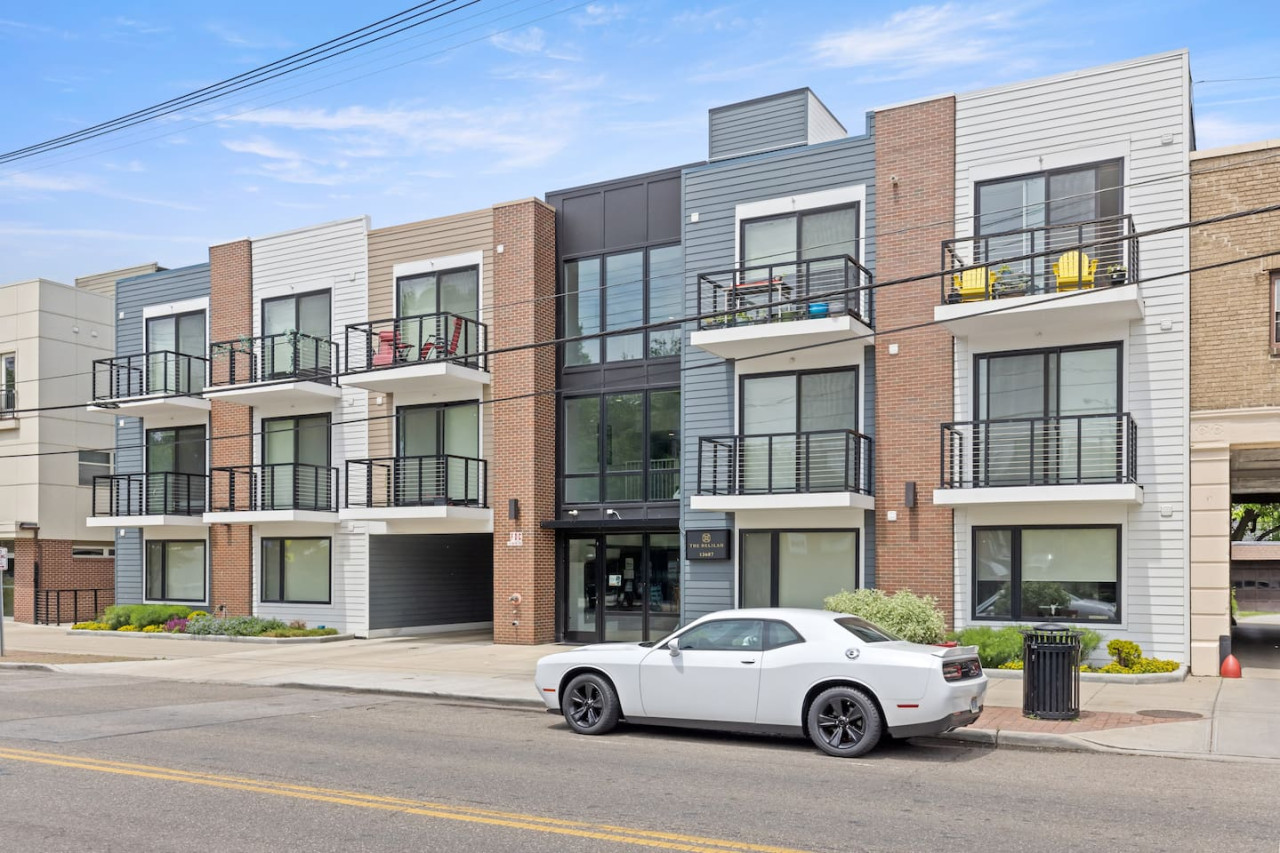 Welcoming facade of the home, showcasing beautiful architecture and a well-maintained exterior, perfect for a relaxing stay.