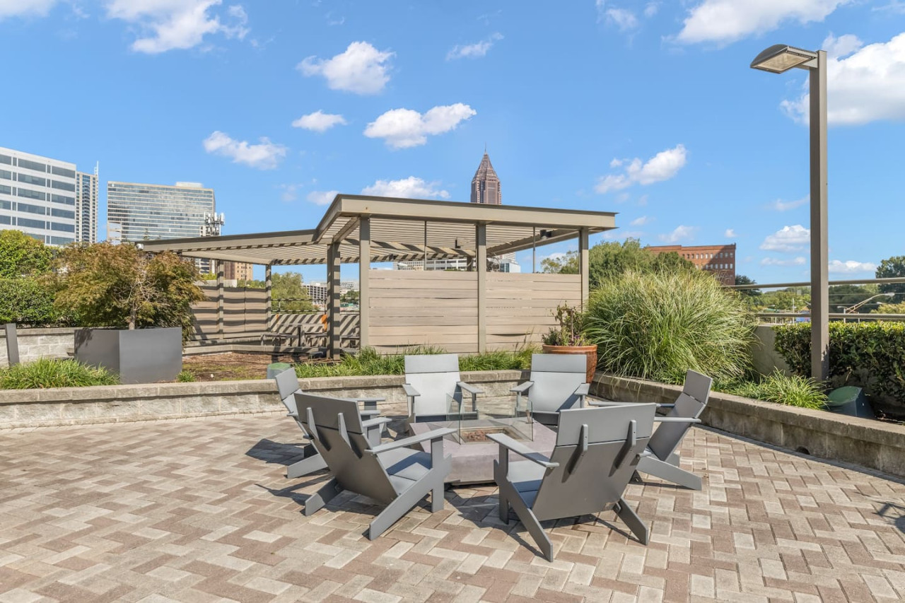 The outdoor areas’ plush seating beckons you to sink in and relax, surrounded by light and airy decor.