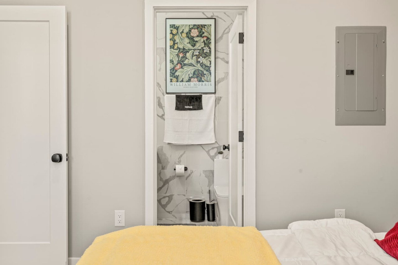 As you lie back on the queen bed, you are surrounded by elegant decor and a soothing color palette that calms the senses.