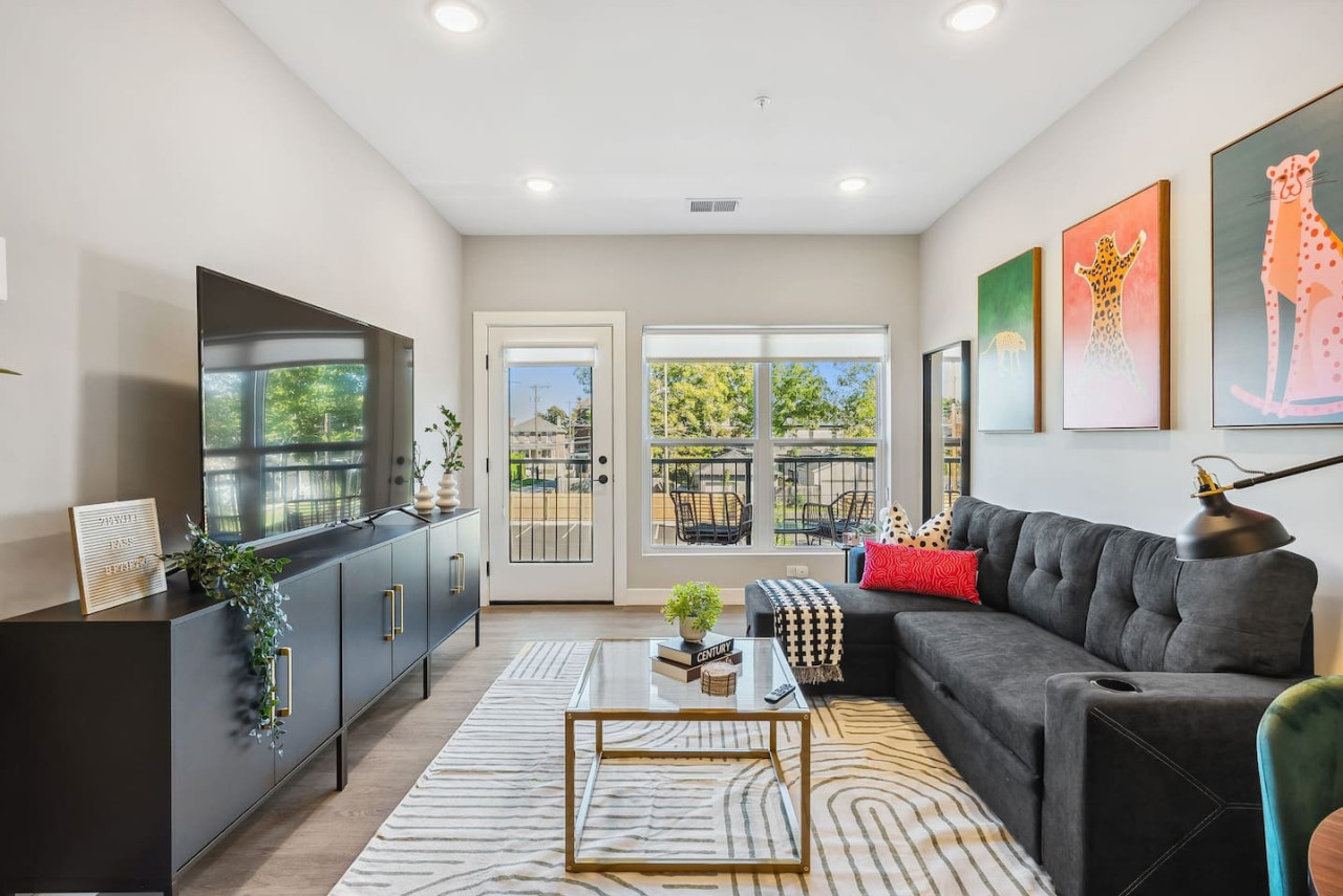 Modern 1BR/1BA Comfort in Columbus