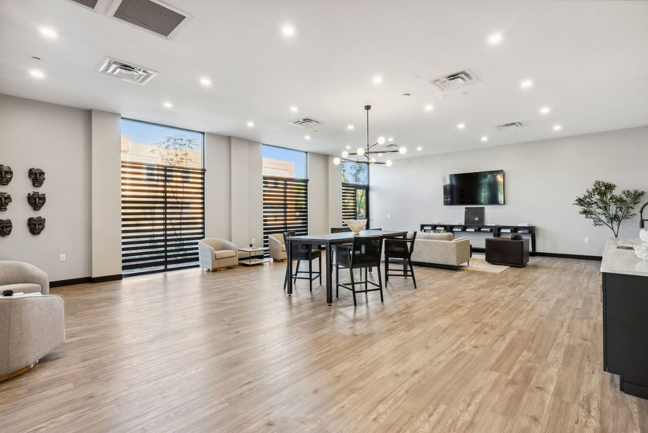 A beautiful space for creating beautiful memories with your friends or loved ones!